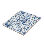 Estilo Floral de Chinoiserie Azul e Branco, pintad<br><div class="desc">Vaso Floral Chinoiserie no Azulejo Decorativo Cerâmico Padrão Azul e Branco.  **CONSULTE "Transferir design para um produto" NA PÁGINA E COLEÇÃO:https://www.zazzle.com/collections/blue_white_chinoiserie_floral_style_gift_ideas-119070437574853443?rf=238919973384052768</div>