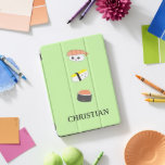 Estilo Sushi KAWAII Ilustração Personalizada<br><div class="desc">Apresentando as ilustrações bonitinhas da variedade sushi em que eu e minha filha trabalhamos juntos. Adoramos sushi e ilustrá-los juntos foi tão divertido. Esta design de gabinete do tablet está sobre um fundo verde,  mas altere a cor conforme desejado. (disponível noutros modelos)</div>