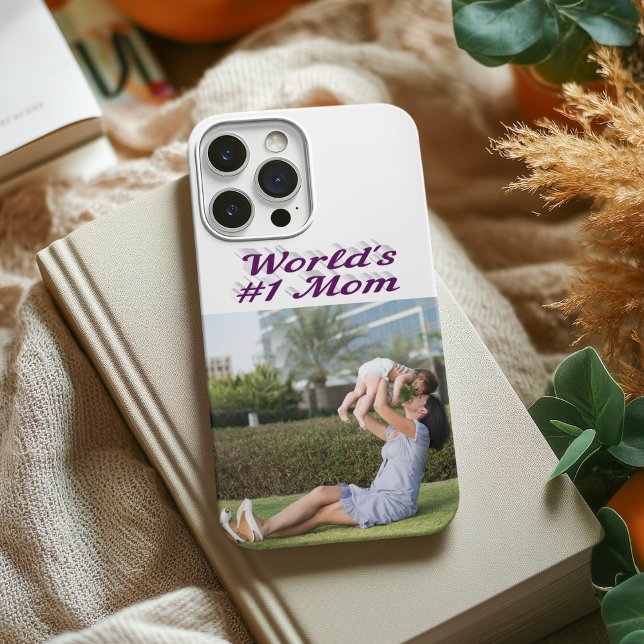 Estojo de iPhone com foto da Mamãe e texto roxo (Criador carregado)