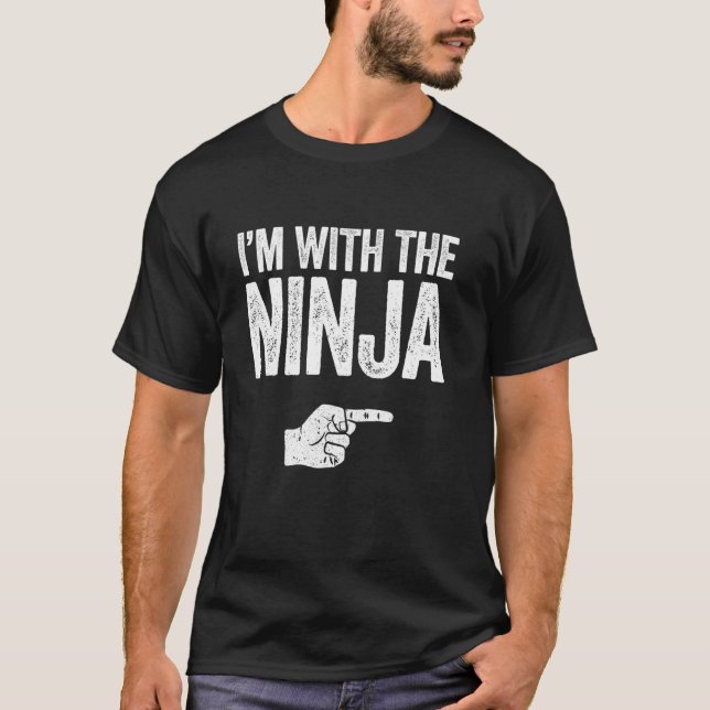 Estou com a camiseta Ninja que combina com a fanta (Frente)