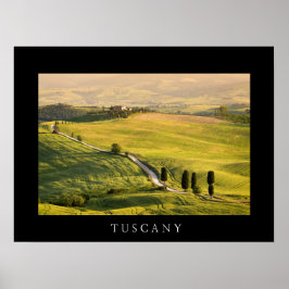 Estrada branca na paisagem da Toscana impressão de