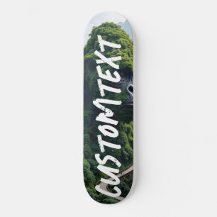 Estradas de gorila personalizadas a bordo de skate