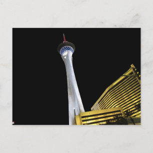 Estratosfera Las Vegas nos cartões postais noturno