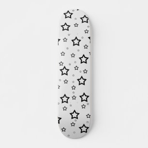 Estrelas Pretas em Fundo Branco: skate