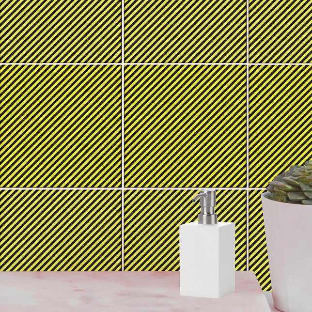 Estrias Diagonais Minúsculas e Amarelas (Thin Black and Yellow Diagonal Stripes Tile)