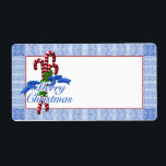 Etiqueta Candy Cane Merry Christmas Shipping Labels<br><div class="desc">Um grupo de doces brancos e vermelhos amarrados com fita azul e holly em etiquetas de endereço de volta de Natal com fundo azul de tecelagem de cesto que enviam uma mensagem de Feliz Natal. Nos especializamos em designs feitos por medida, então entre em contato conosco se você quiser um...</div>
