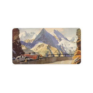 Etiqueta Carro vintage na estrada da montanha no inverno