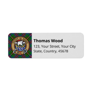 Etiqueta Clan Wood Crest sobre Tartan