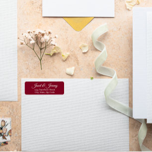 Etiqueta Cranberry Red Stylized Name Wedding Return Address