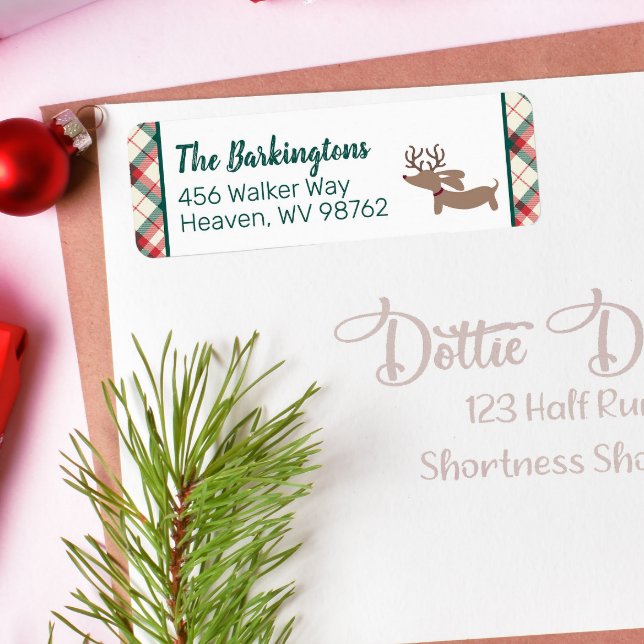 Etiqueta Dachshund Christmas Preppy Xadrez Doxie (Personalized dachshund Christmas plaid return address labels for doxie-themed holiday cards)