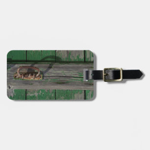 Etiqueta De Bagagem Alça da porta enferrujada na porta verde