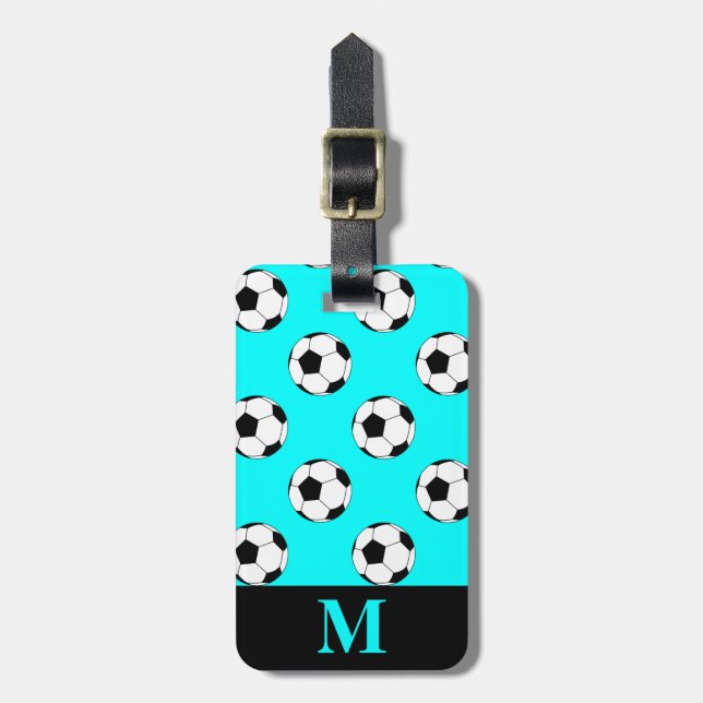 Etiqueta De Bagagem Bolas de futebol branco monograma, Aqua azul (Frente Vertical)