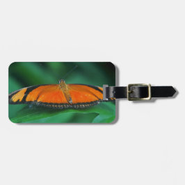 Etiqueta De Bagagem Borboleta Laranja Brilhante e Preta na Folha