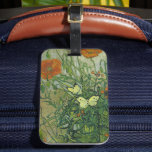 Etiqueta De Bagagem Borboletas e papagaias | Vincent van Gogh<br><div class="desc">Borboletas e papagaios (1890) de Vincent van Gogh é uma celebração vibrante da natureza, com borboletas delicadas a voar em torno de papoilas vermelhas vívidas. A trabalho de arte é cheia de pinceladas dinâmicas e cores ricas e contrastantes que dão vida à cena. A habilidade de Van Gogh de capturar...</div>
