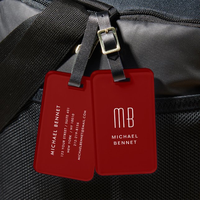 Etiqueta De Bagagem Bordô Monogramado Moderno  (Modern Red Monogrammed Luggage Tag)