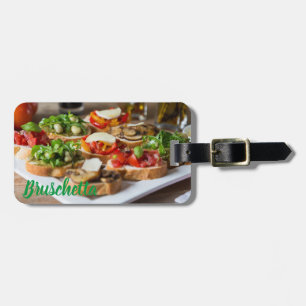 Etiqueta De Bagagem Bruschetta Antipasti com feijão e arugula,