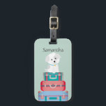 Etiqueta De Bagagem Cachorro Cachorro Sentado em Casas Personalizadas<br><div class="desc">Um cão adorável sentou-se em malas.</div>