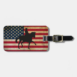 Etiqueta De Bagagem Cavalo de Dressage com Patriótico de Bandeira dos