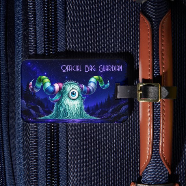 Etiqueta De Bagagem Clyde - Monstro Curioso de Um Olho (Frente Insitu 4)