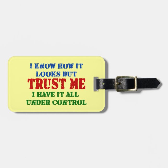Etiqueta De Bagagem Confie-me -- Tudo sob o controle (Frente Horizontal)