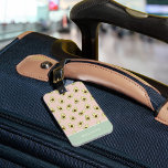 Etiqueta De Bagagem Cute Kawaii Smiling Avocado Pattern Personalized<br><div class="desc">Adorable avocado patterned luggage tag features an allover pattern of smiling and winking kawaii avocados in a cartoon style, on a pastel blush pink pink background. A cute and trendy design that's perfect for avocado lovers or kawaii fans, this tag can be personalized with a name or monogram in white...</div>