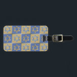 Etiqueta De Bagagem Judaica Star De David Metal Dourado Azul<br><div class="desc">Você está vendo a coleção de Design Lee Hiller. Roupa,  Ofertas e Coleções Lee Hiller Fotografia ou Coleção de Arte Digital. Você pode ver sua fotografia da Nature em http://HikeOurPlanet.com/ e seguir seu blog de caminhada no Hot Primavera National Park.</div>