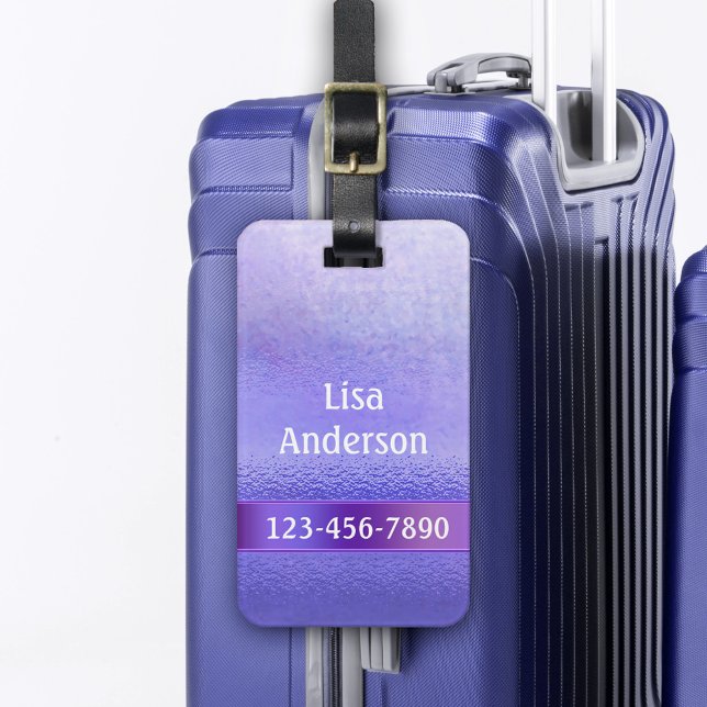 Etiqueta De Bagagem Lavanda Roxo Elegante, Greve Artística (Luggage tag featuring a purple lavender artistic design with subtle stripes)
