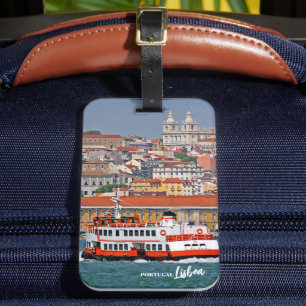 Etiqueta De Bagagem Linha do horizonte de Lisboa com o velho ferry no 