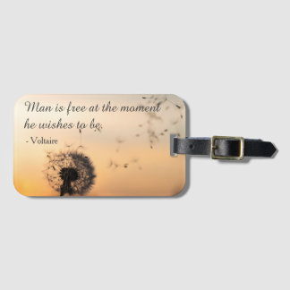 Etiqueta De Bagagem Man is Free Voltaire Quote