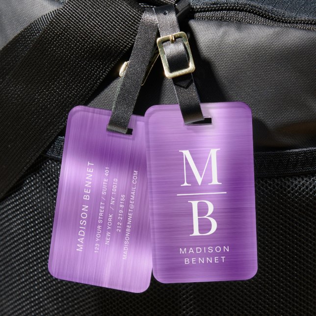 Etiqueta De Bagagem Metálico Elegante Monograma Roxo Bruto (Elegant Monogram Purple Brushed Metallic Luggage Tag)