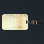 Etiqueta De Bagagem Monograma de Metal Brilhante Dourado Nome Glam<br><div class="desc">Etiqueta de bagagem ou mala com monograma de metal dourado falso, brilho metálico cintilante e nome inicial. Isso torna o presente perfeito para o aniversário de 16 anos, casamento, chá de noiva, aniversário, chá de bebê ou festa de despedida de solteira para alguém que ama luxo glamoroso e estilos chiques....</div>