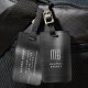 Etiqueta De Bagagem Monograma preto esmagado elegante (Elegant Monogram Black Brushed Metallic Luggage Tag)