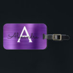 Etiqueta De Bagagem Nome do Monograma Puro Brutado de Metal e inicial<br><div class="desc">Nome do Monograma e Etiqueta Inicial da Folha Metálica Bruta Púrpura. Esta etiqueta de mala é perfeita para Voltar à escola,  ao trabalho ou à viagem.</div>