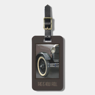Etiqueta De Bagagem O carro clássico isto é como eu rolo o Tag da