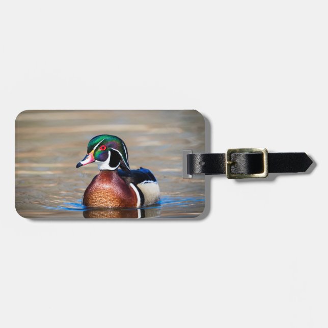 Etiqueta De Bagagem Pato de madeira num lago (Frente Horizontal)