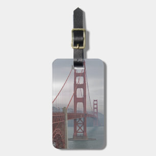 Etiqueta De Bagagem Ponte Ouro portão em neblina.