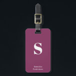 Etiqueta De Bagagem Roxo Plum Berry Monogramas Nome Typinteiro<br><div class="desc">Roxo Plum Berry Monographic Name Tag (Etiqueta de bagagem de Na moda de máquina) para suas viagens e férias,  personalize esta etiqueta de na moda com seu próprio monograma e nome inicial.</div>
