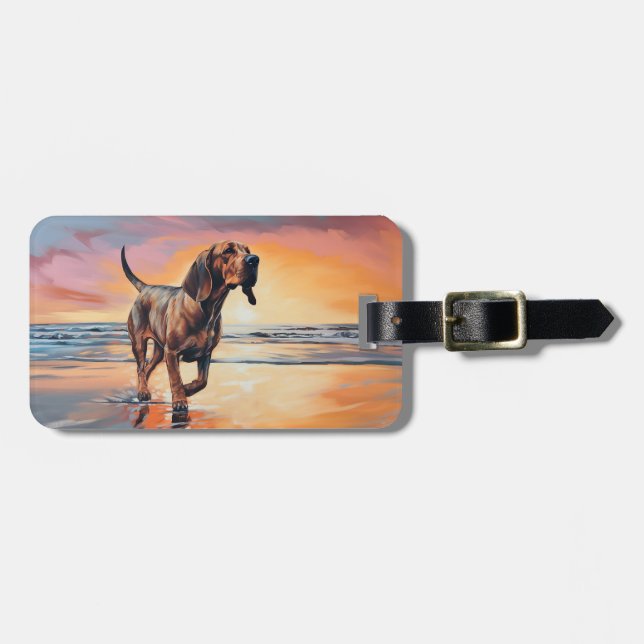 Etiqueta De Bagagem Sandy Paws Bloodhound Dog em Beach Sunset (Frente Horizontal)