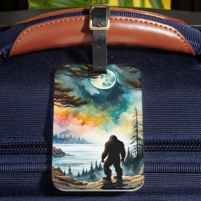 Etiqueta De Bagagem Sasquatch em Ridge, olhando para o Oceano (Frente Insitu 2)