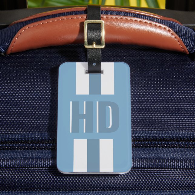 Etiqueta De Bagagem Soft Light Blue striped Shadow monogrammed modern  (Frente Insitu 2)