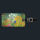 Etiqueta De Bagagem Tag da bagagem do jardim de Gustavo Klimt<br><div class="desc">Tag da bagagem do jardim de Gustavo Klimt. Pintura a óleo em canvas desde 1907. Terminado durante sua fase dourada, o jardim é uma das pinturas de paisagem as mais famosas de Klimt. A explosão de cores do verão adiante neste trabalho com uma mistura bonita de flores alaranjadas, vermelhas, roxas,...</div>