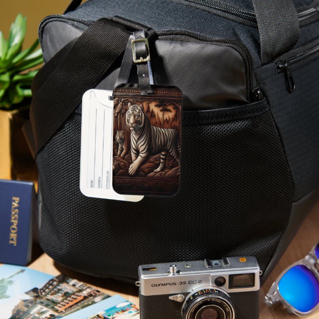 Etiqueta De Bagagem Tigres De Bengala Esculpidos Na Floresta (Frente e Verso)