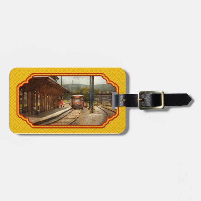 Etiqueta De Bagagem Trem - Embarcando no Trole Scranton (Frente Horizontal)