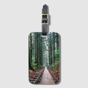 Etiqueta De Bagagem Trilhas do trem na floresta