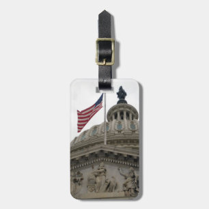 Etiqueta De Bagagem US Capitol Building with American Flag - Leste