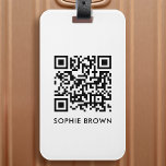 Etiqueta De Bagagem Verificação de código QR se houver contato mínimo<br><div class="desc">Um simples na moda personalizado design de etiqueta de bagagem de código QR em uma tipografia moderna minimalista em um simples fundo branco. O código QR e o nome podem ser facilmente personalizados para tornar um design tão exclusivo quanto você! O dom ou acessório perfeito para garantir que sua bagagem...</div>