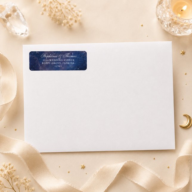 Etiqueta de Endereço de Casamento Celestial Noite  (Starry Night Celestial Wedding Address Label on an envelope)