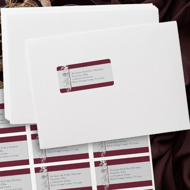 Etiqueta de Endereço RSVP de Folhagem Botânica da  (RSVP envelope address labels in burgundy and grey from the Foliage Duet Collection by Darling & May)
