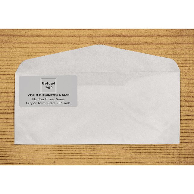 Etiqueta de Envio Cinza Empresarial Alinhada ao Ce (Center aligned business gray shipping label on envelope)