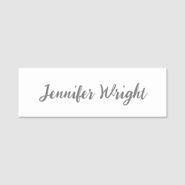 Etiqueta De Nome Cinza de letra profissional mínima branca (Frente)